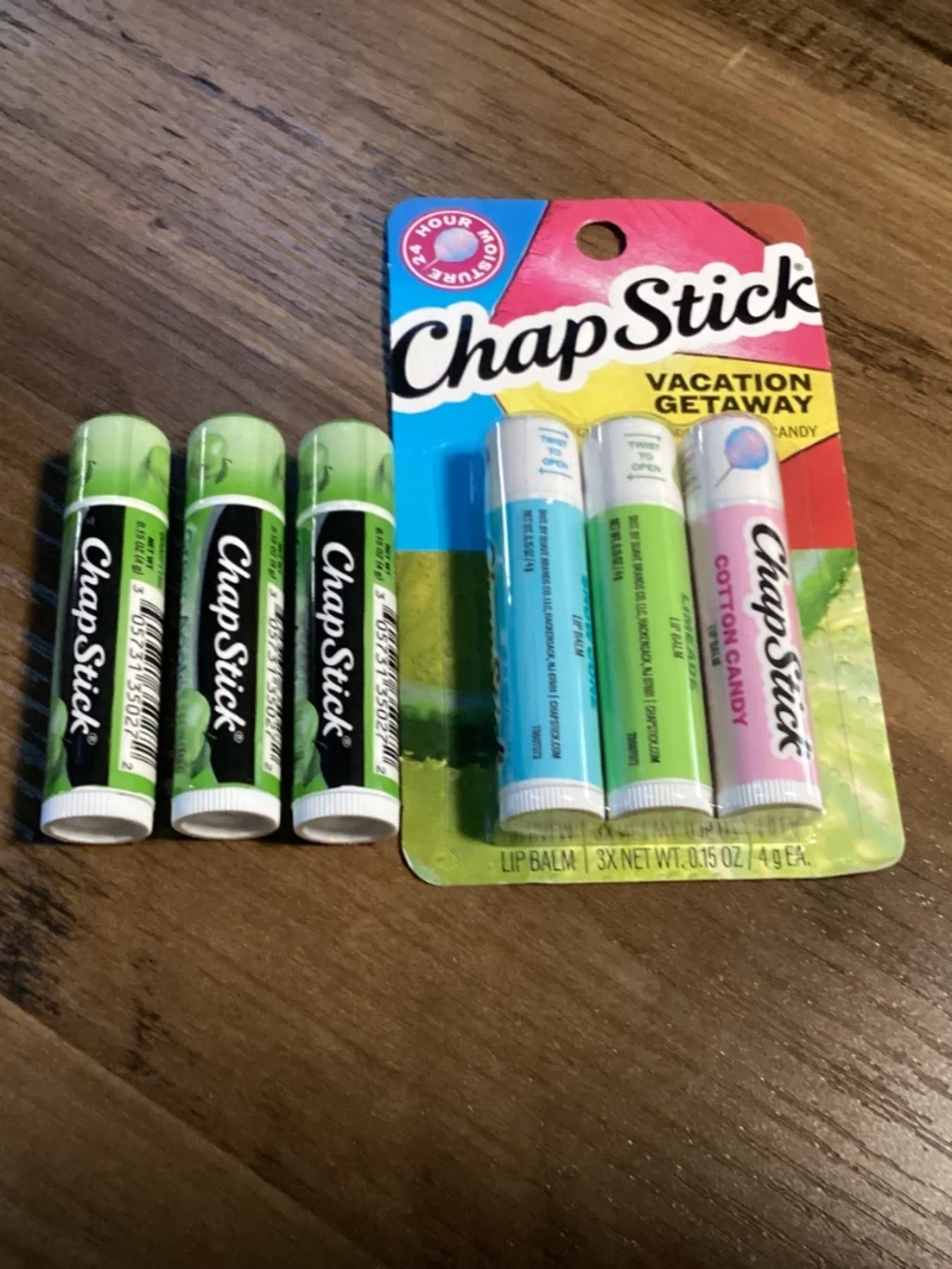 ChapStick Vacation Getaway Pack Lip Balm and 3 Green Apple Lip Balm Bundle NEW